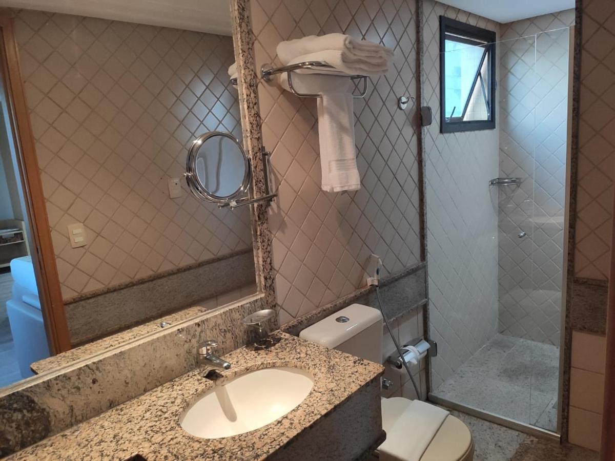 Flat - Esplanada Dos Ministerios - Centro De Brasília