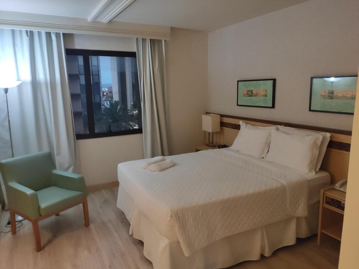 Hotel Flat - Esplanada Dos Ministerios - Centro De 4*