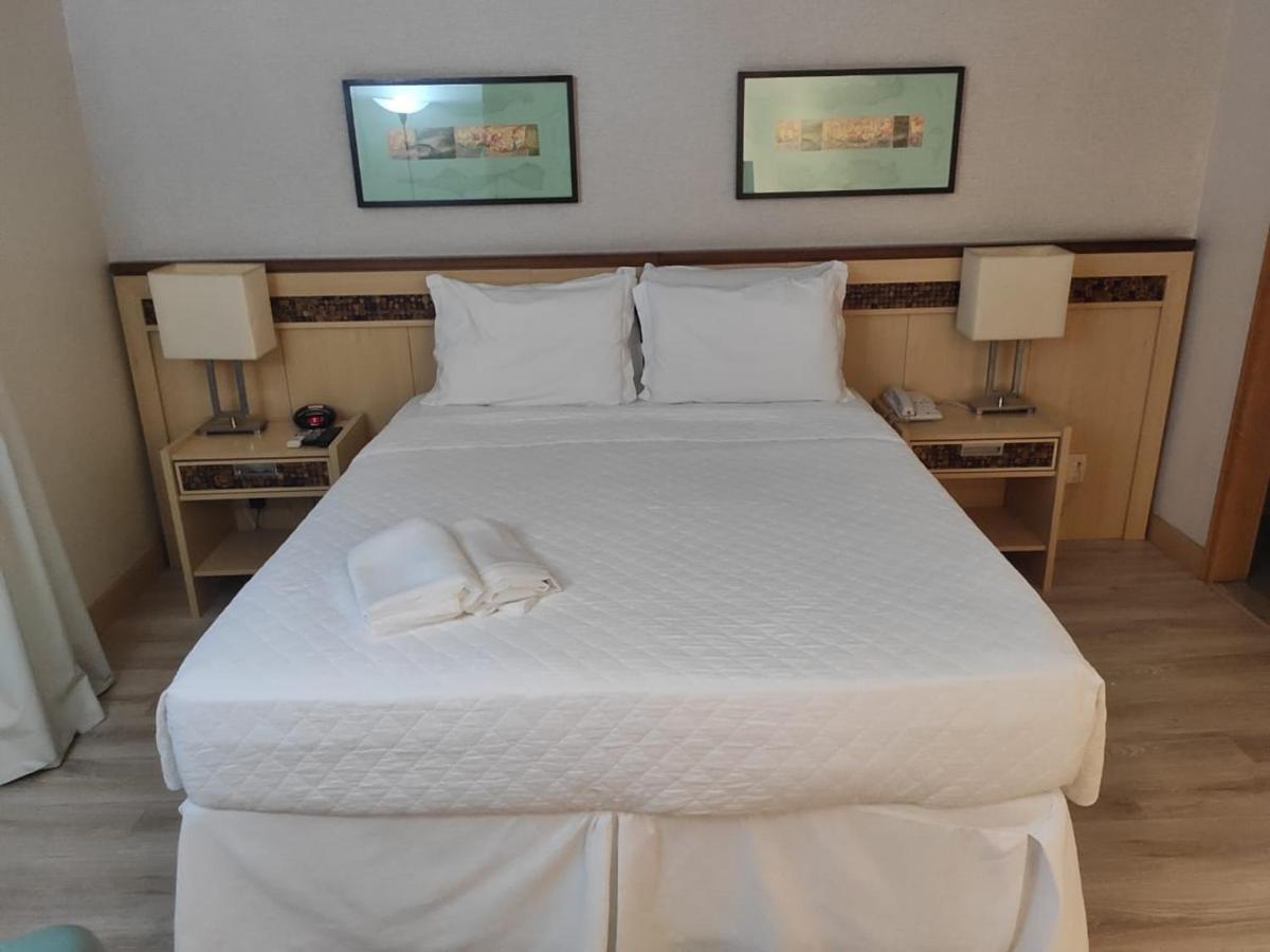 Hotel Flat - Esplanada Dos Ministérios - Centro De 4*
